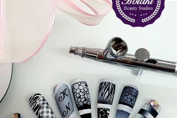nails-academy-34565445BE08DF-D4E5-66B7-BBA8-EF1D4FA1CC41.jpg
